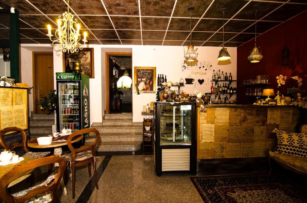 Trubarjev Art Boutique Hotel Lasko ภายนอก รูปภาพ
