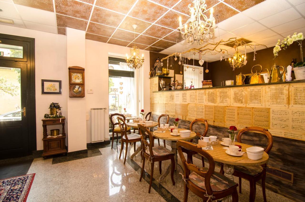 Trubarjev Art Boutique Hotel Lasko ภายนอก รูปภาพ